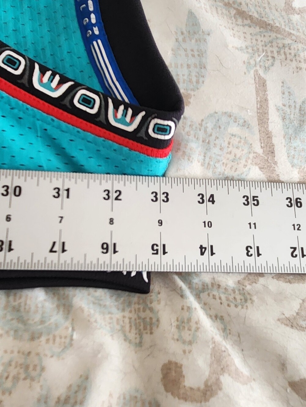 Adidas Mike Bibby Vancouver Grizzlies #10 Basketball Jersey (L) 🇨🇦 - Picture 14 of 15